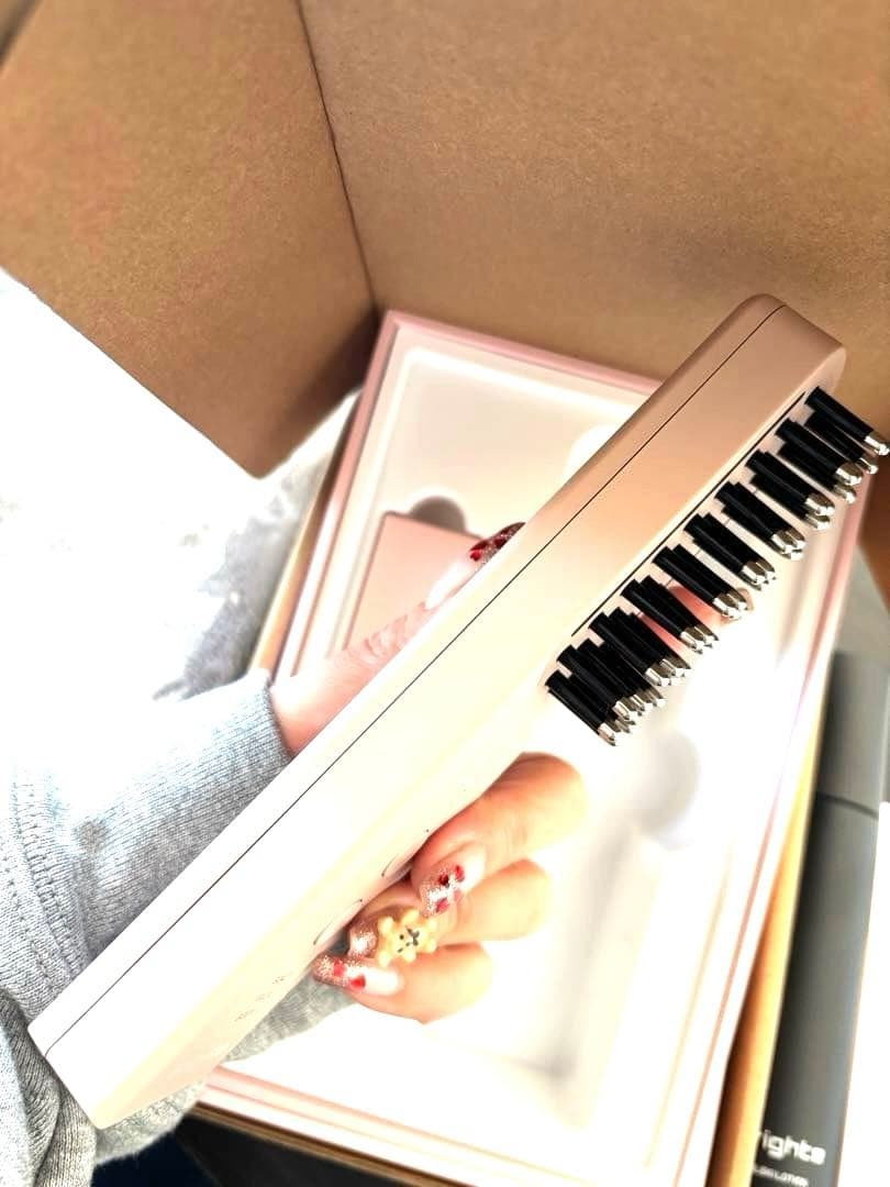 る*み様 ELEKIBRUSH 美顔器 ピンク　ブライト　限定