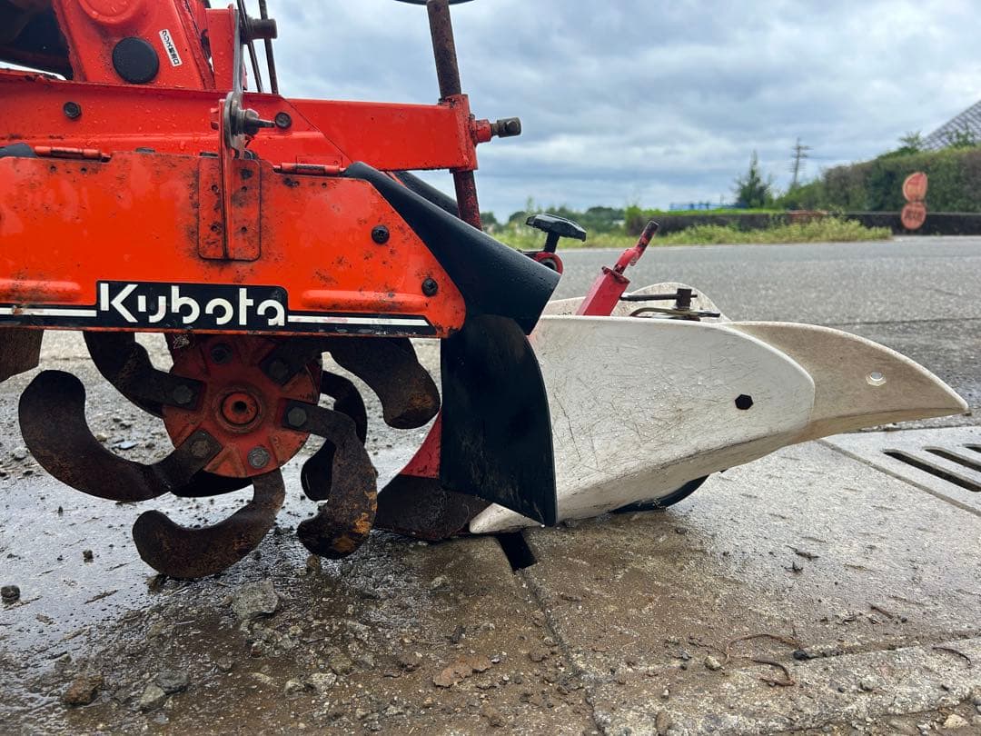 宮崎　クボタ　管理機 4馬力 耕運機 畝上げ 培土　正転逆転　畝立て　培土器付き