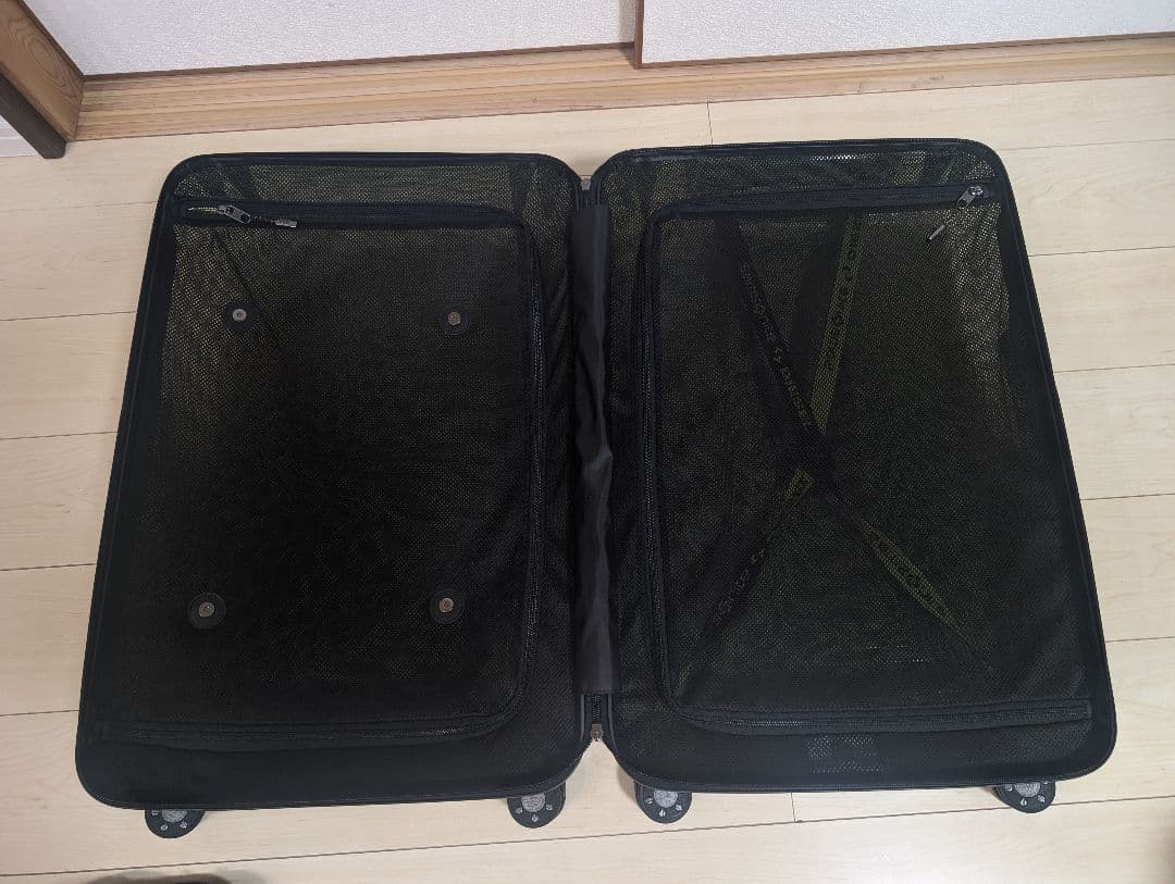 限定品　Samsonite✖DIESEL　スーツケース　Spinner 69