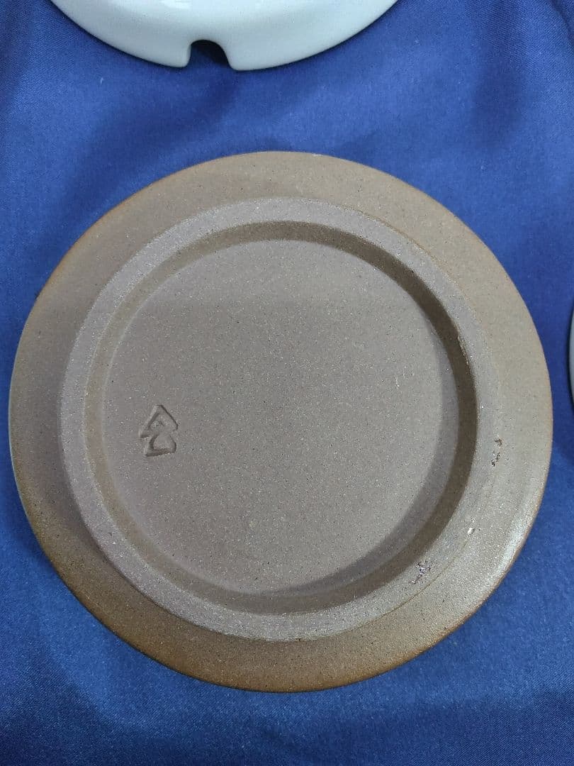 8窯 めぐり 灰皿 [ 土と炎と匠が作り出す器を楽しむ ]