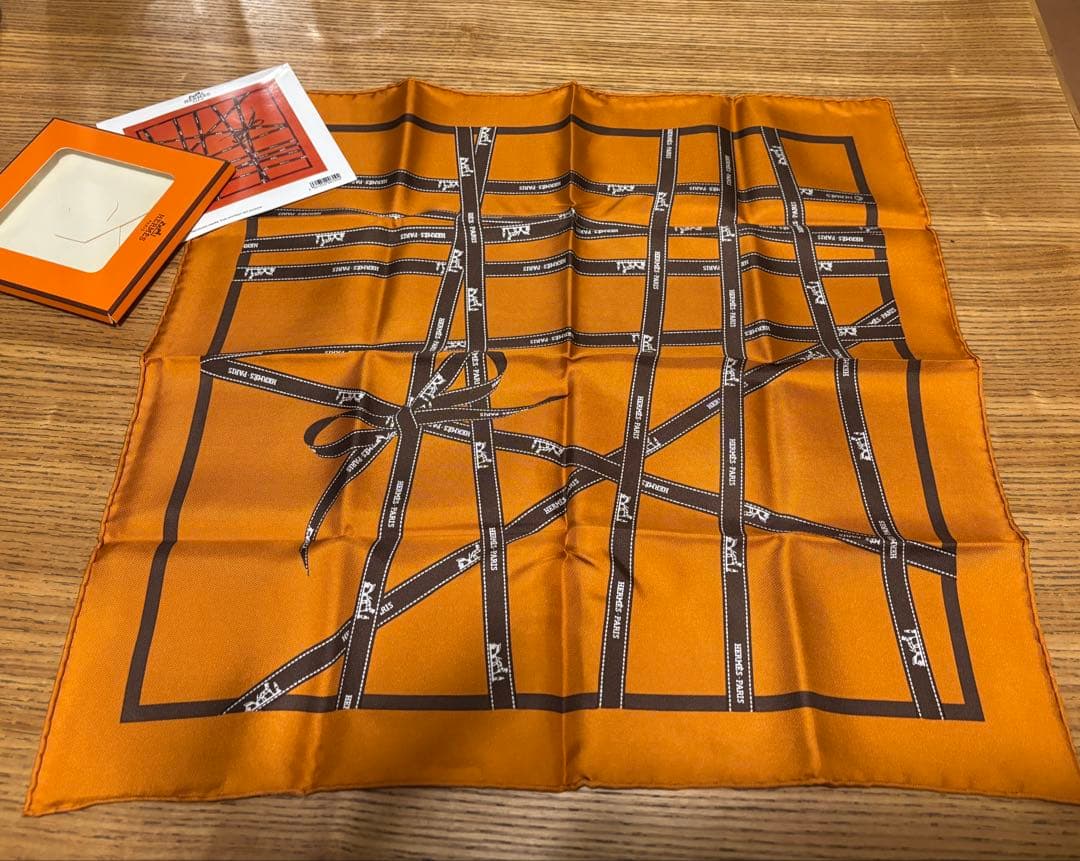 未使用　HERMES エルメス ボルデュック リボン シルク スカーフ 箱付き