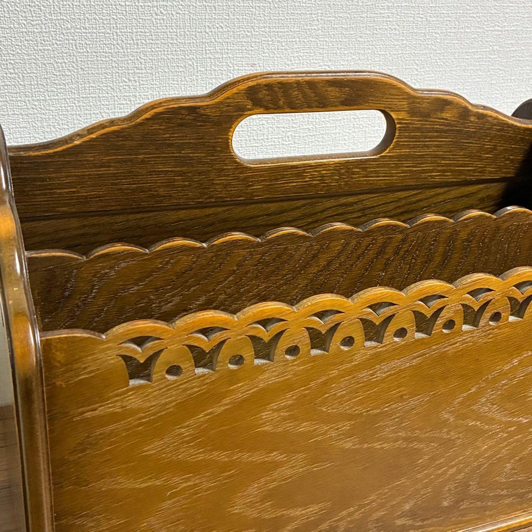 パリの雑貨屋 マガジンラック レース模様 レトロ アンティーク　木製 引き出し