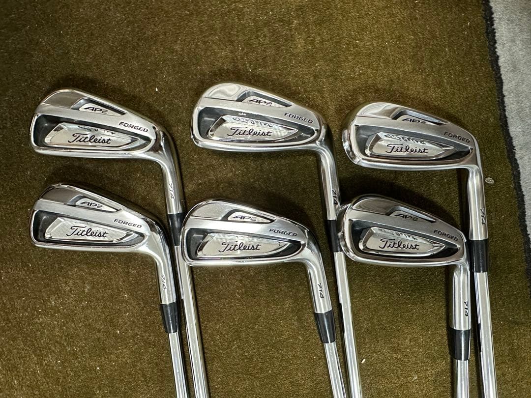 Titleist AP2 714ゴルフ5-9P dynamicgold S200