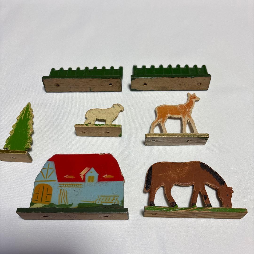 ドイツ　木製　プレート　ヴィンテージ 動物セット