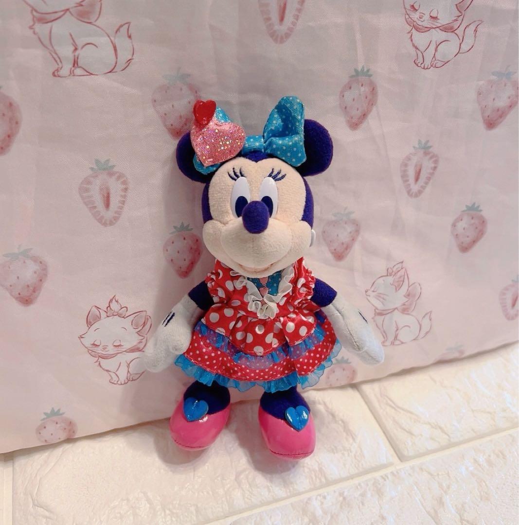 ディズニー　ミニー　パルパルーザ　ファンダーランド　ぬいぐるみバッジ　♡