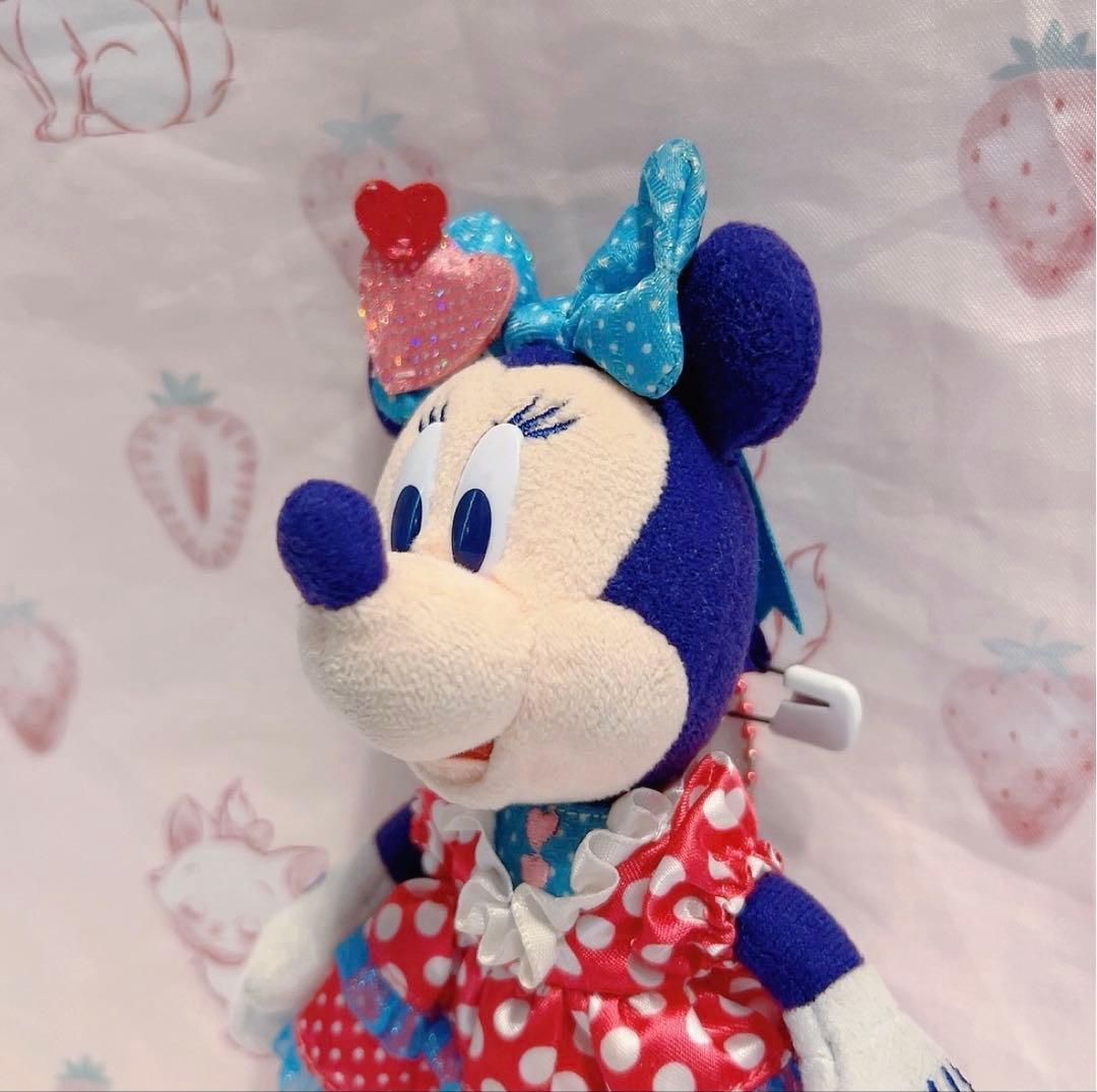 ディズニー　ミニー　パルパルーザ　ファンダーランド　ぬいぐるみバッジ　♡