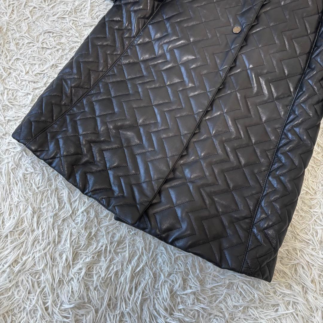 LesCopains✨キルティングレザーコート　 Aライン　刻印ボタン　L 総柄