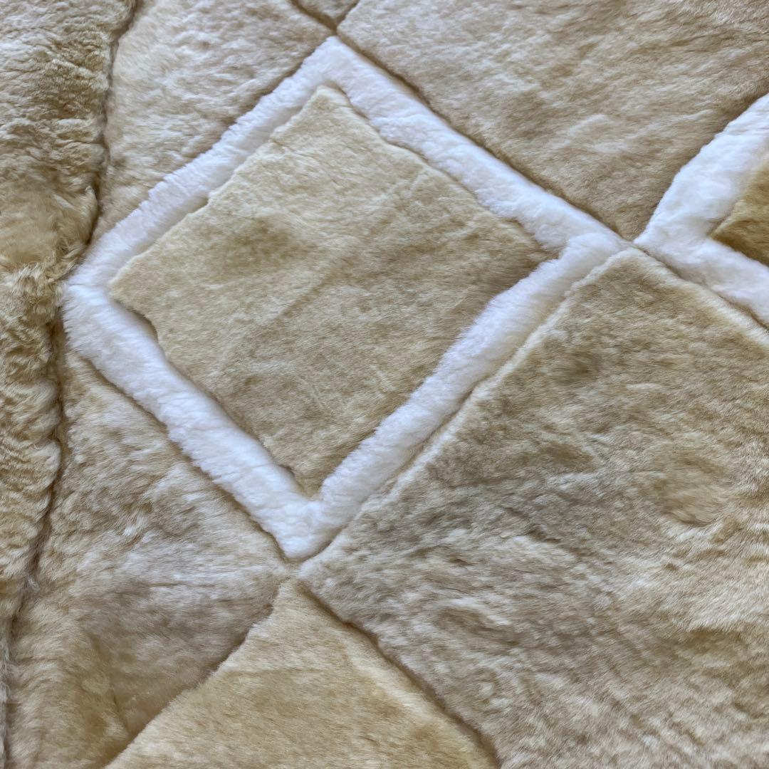 ムートンシーツ（ダブル）京都西川ミンクーファールノン　羊毛皮　ムートン布団・敷物
