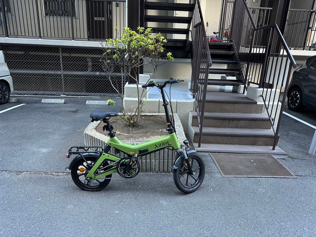 【チュオン】折りたたみ電動アシスト自転車 （匿名配送）