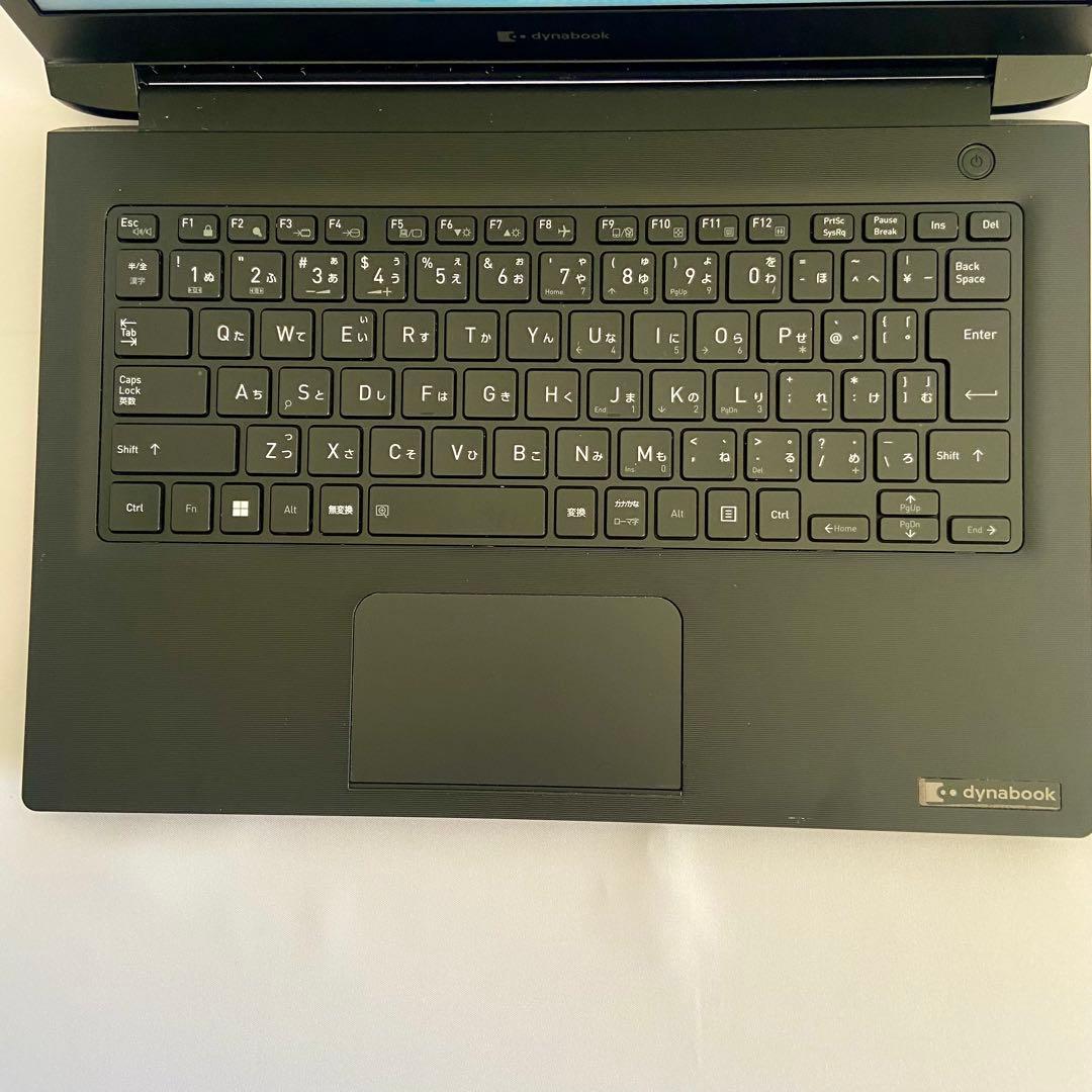 Windows11 13.3型 i5薄型 dynabookノートパソコン カメラ