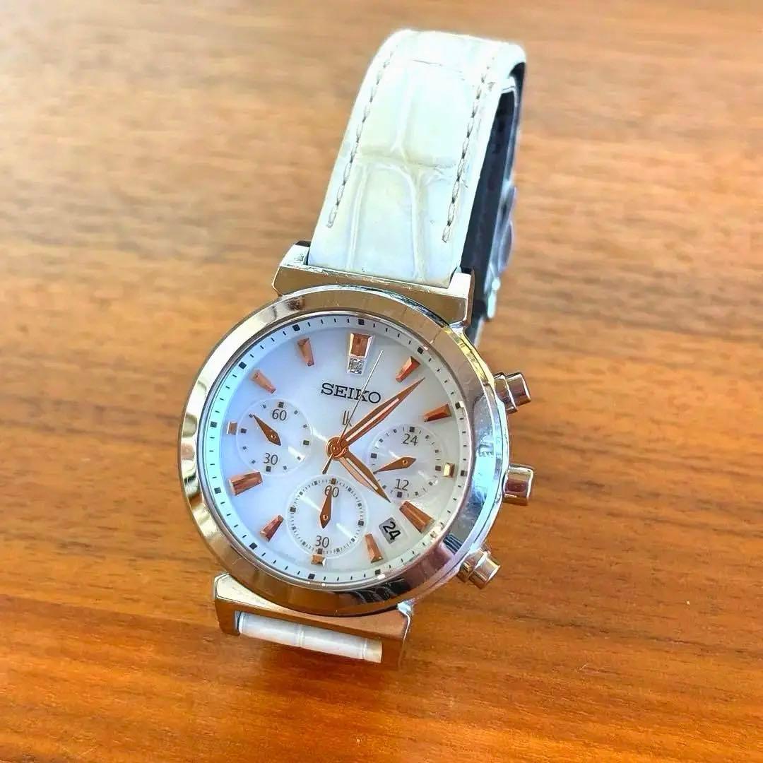 SEIKO ルキア　LUKIA クロノグラフ　ソーラー電池　ダイヤ　本革ベルト
