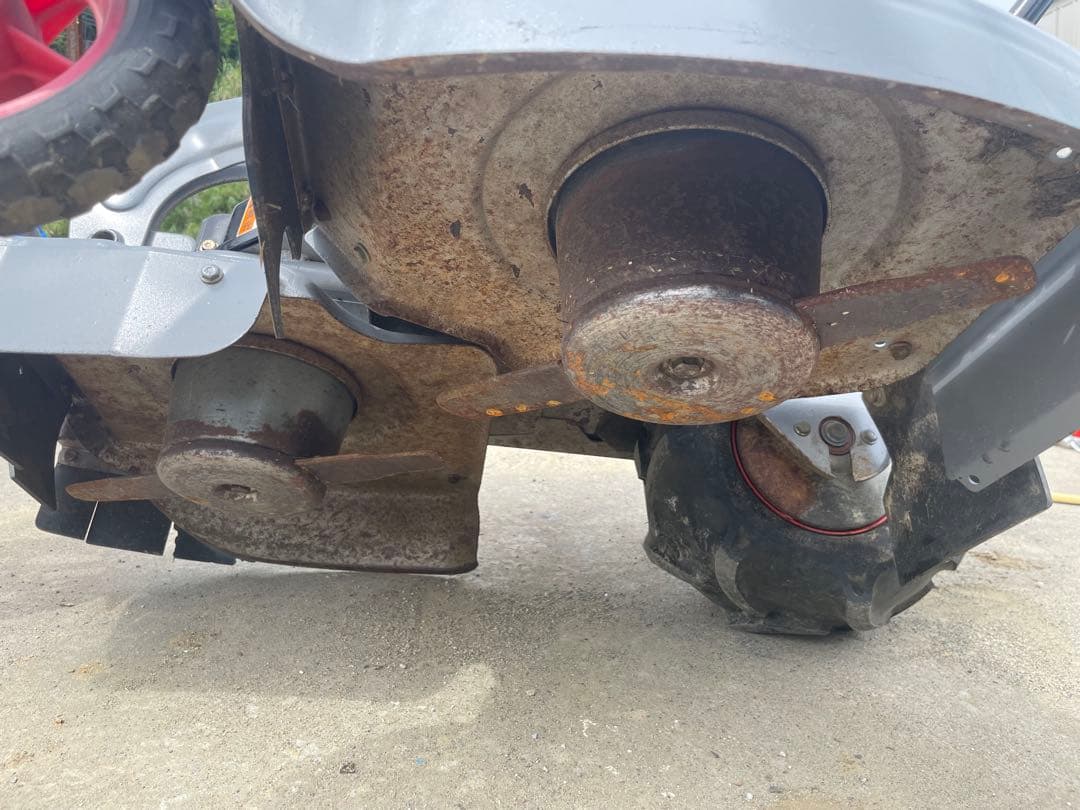 ハーフクンが購入しました、共立 自走式二面刈　畦草刈機 ウイングモア AZ660