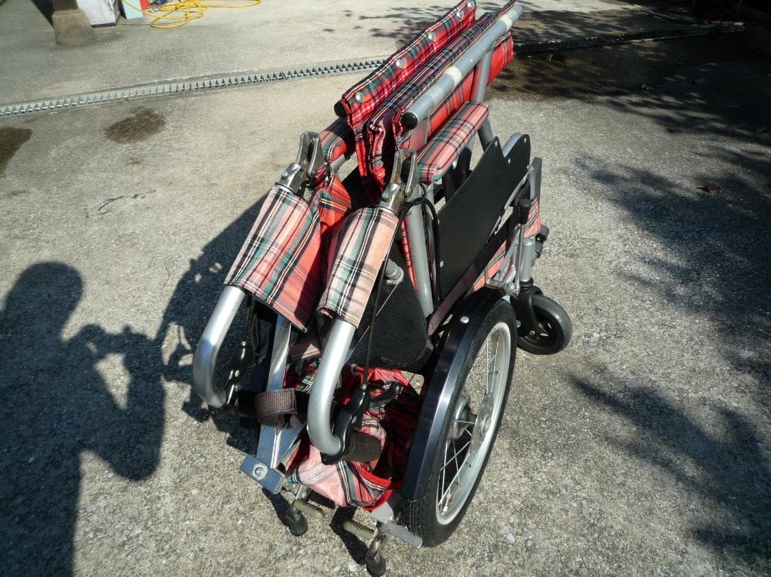 介助用車椅子 　幅広座面50cm　 希少品　 (送料無料)