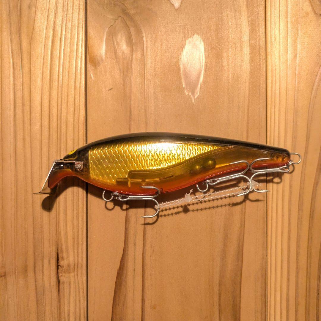 ヨルマルシャッド 黒金プレート