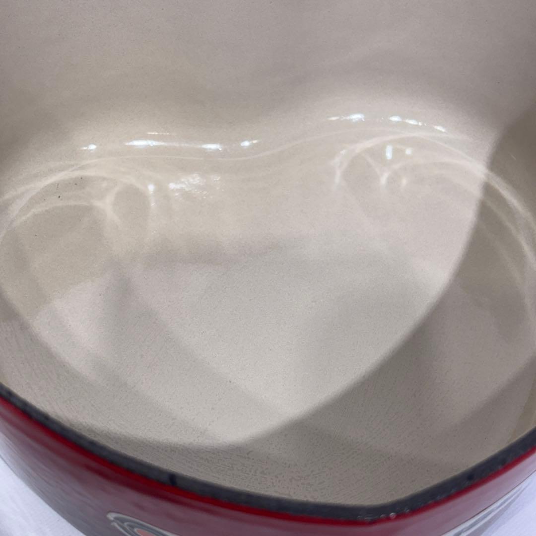 最終値下げ！新品・未使用品！LE CREUSET ハート型 両手鍋 レッド