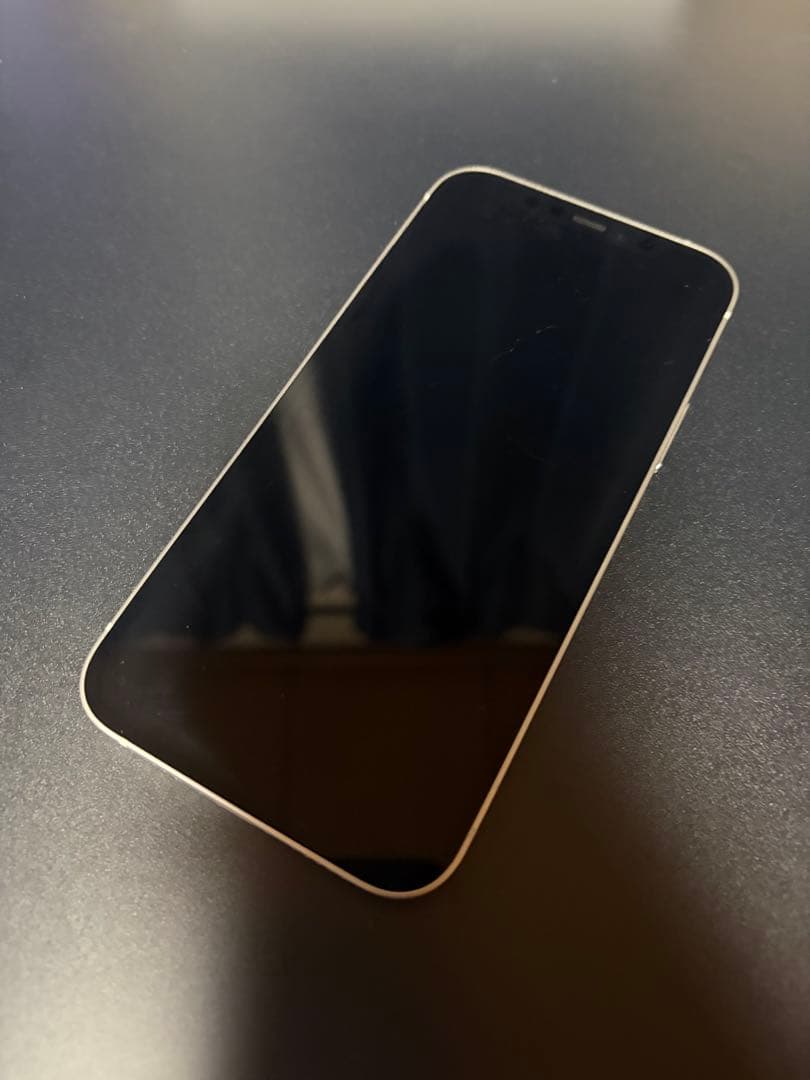 アイフォン12ホワイトSIMフリー