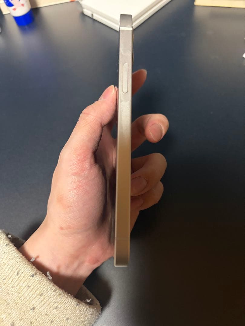 アイフォン12ホワイトSIMフリー