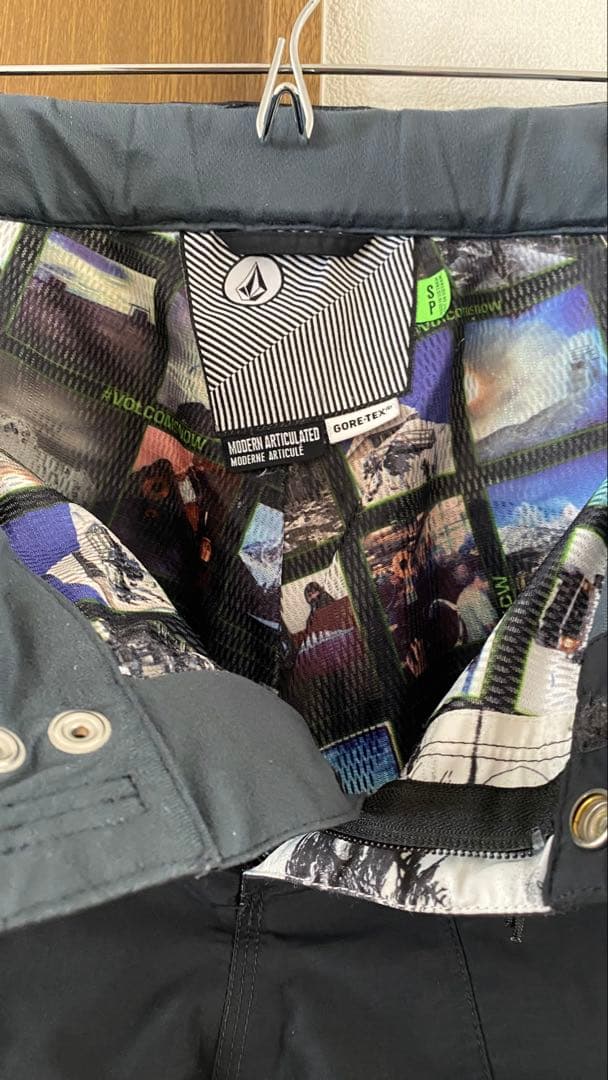 Volcom GORE-TEX スノーボードパンツ