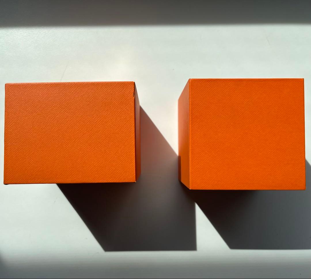 美品 TORYBURCH 腕時計 ブルーレザーストラップ TORYBURCH時計