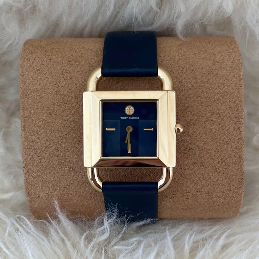 美品 TORYBURCH 腕時計 ブルーレザーストラップ TORYBURCH時計
