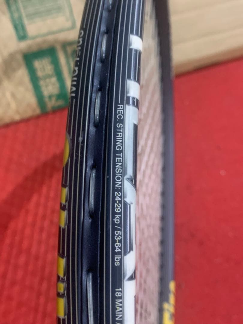 HEAD Titanium Tennis ラケット ケース付き