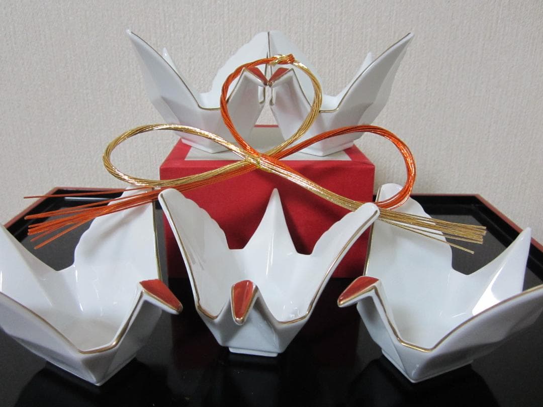 迎春◆お正月の器◆伝統工芸 有田焼◆料亭の器◆白磁製 鶴５客◆ 小鉢、小付、向付