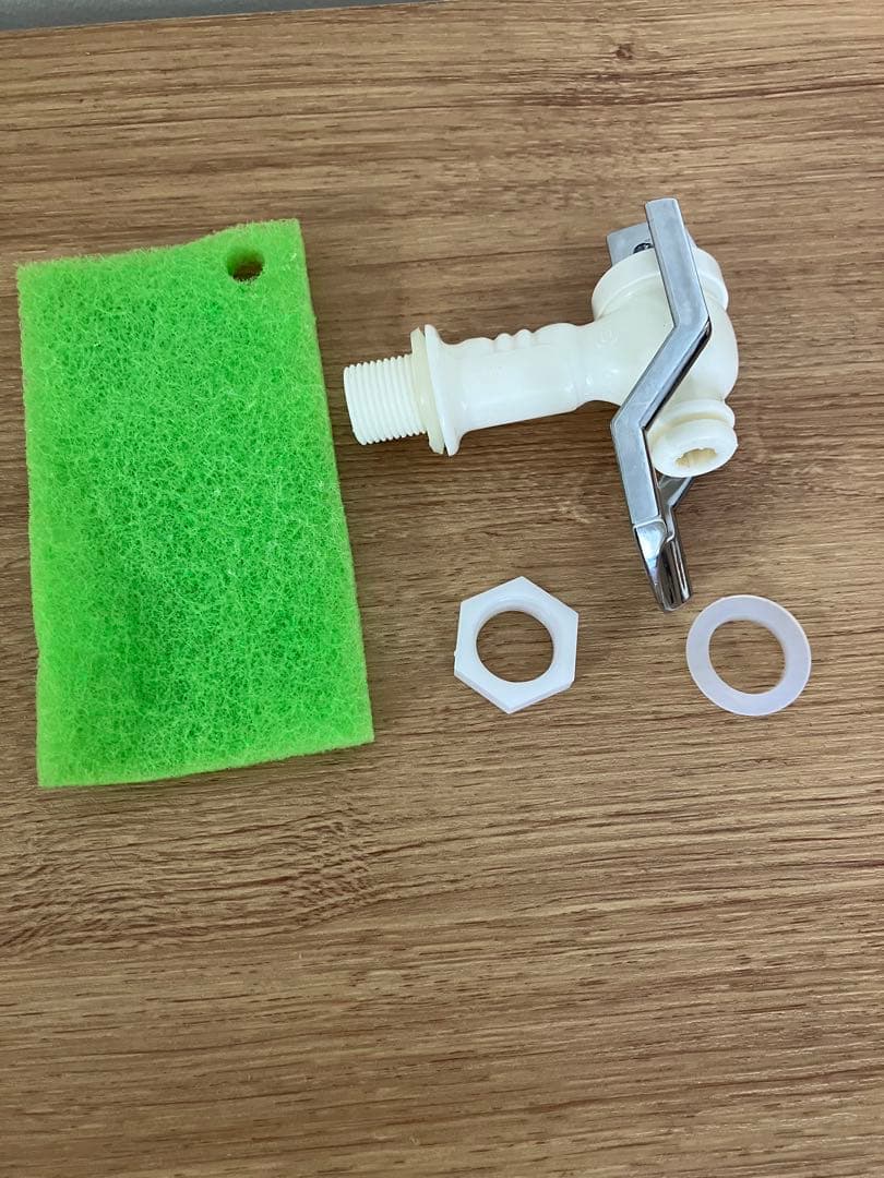 ポタポタクラブ　エコウォーター常温サーバー　未使用のフィルター付き