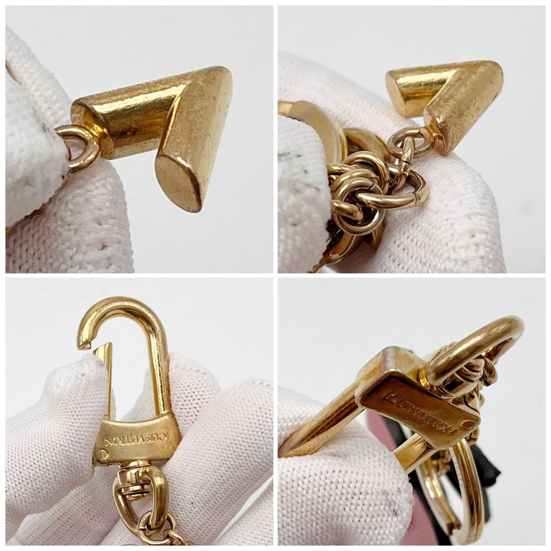 ルイヴィトン ポルトクレ ブルーミングフラワー モノグラム　花　キーホルダー