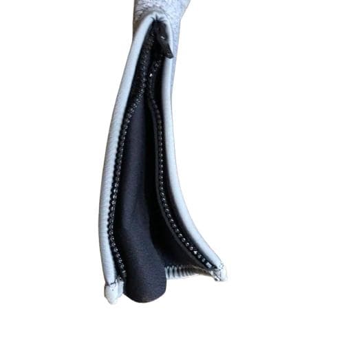 【Hele i Waho（ヘレイワホ）】ウェットスーツ（Ｍ）