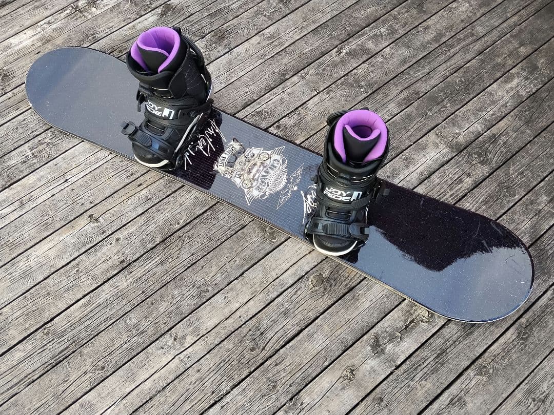 ジュニアスノーボード3点セット SPOON 135 ビン BOAブーツ 23.5