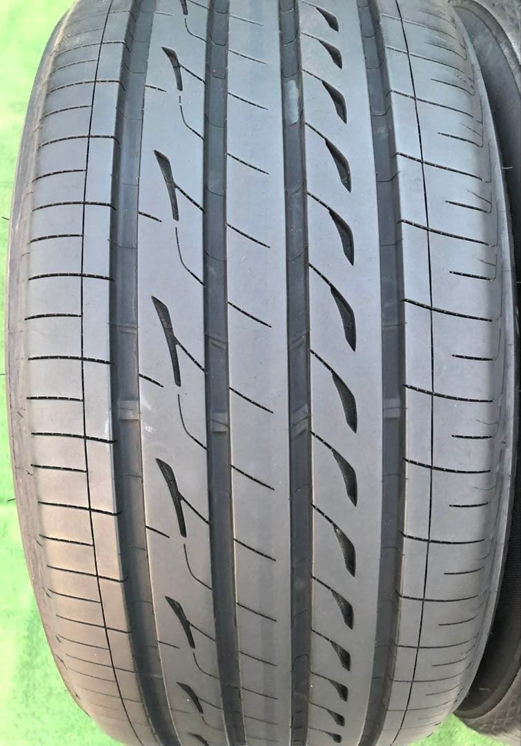 225/45 R17、245/40 R17 BRIDGESTONE REGNO