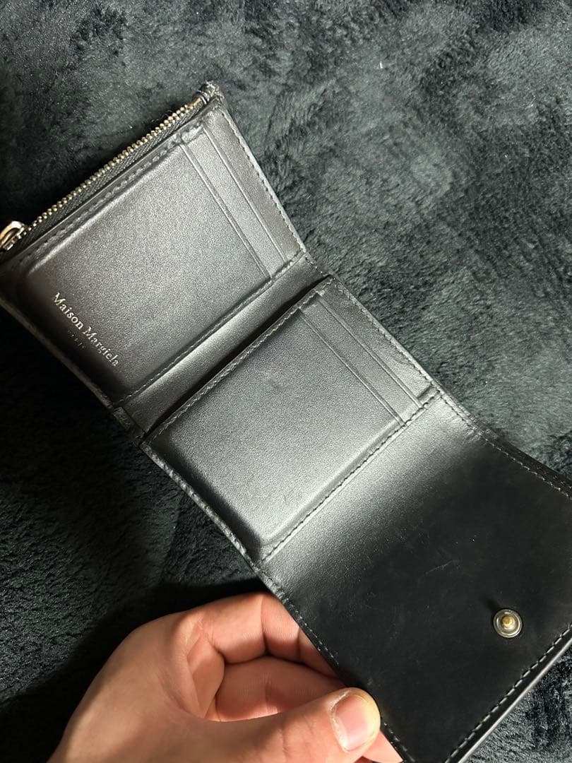 マルジェラ 三つ折り財布