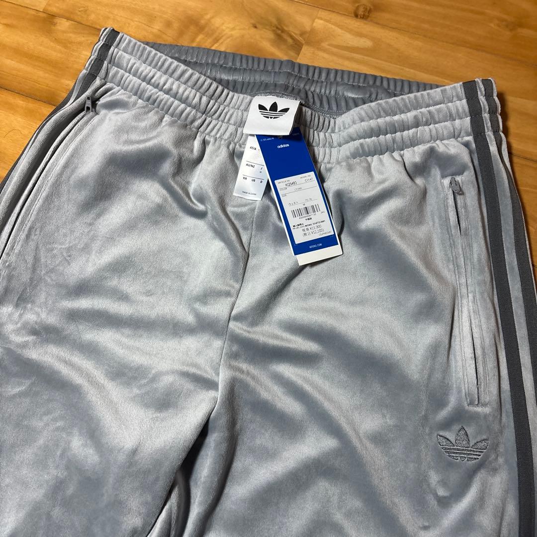adidas originals ベロアジャージ Mサイズ　セットアップ