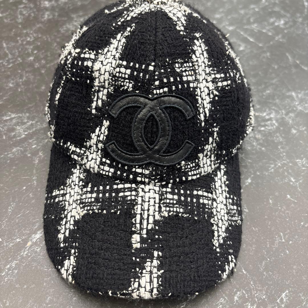 CHANEL ツィードキャプ帽