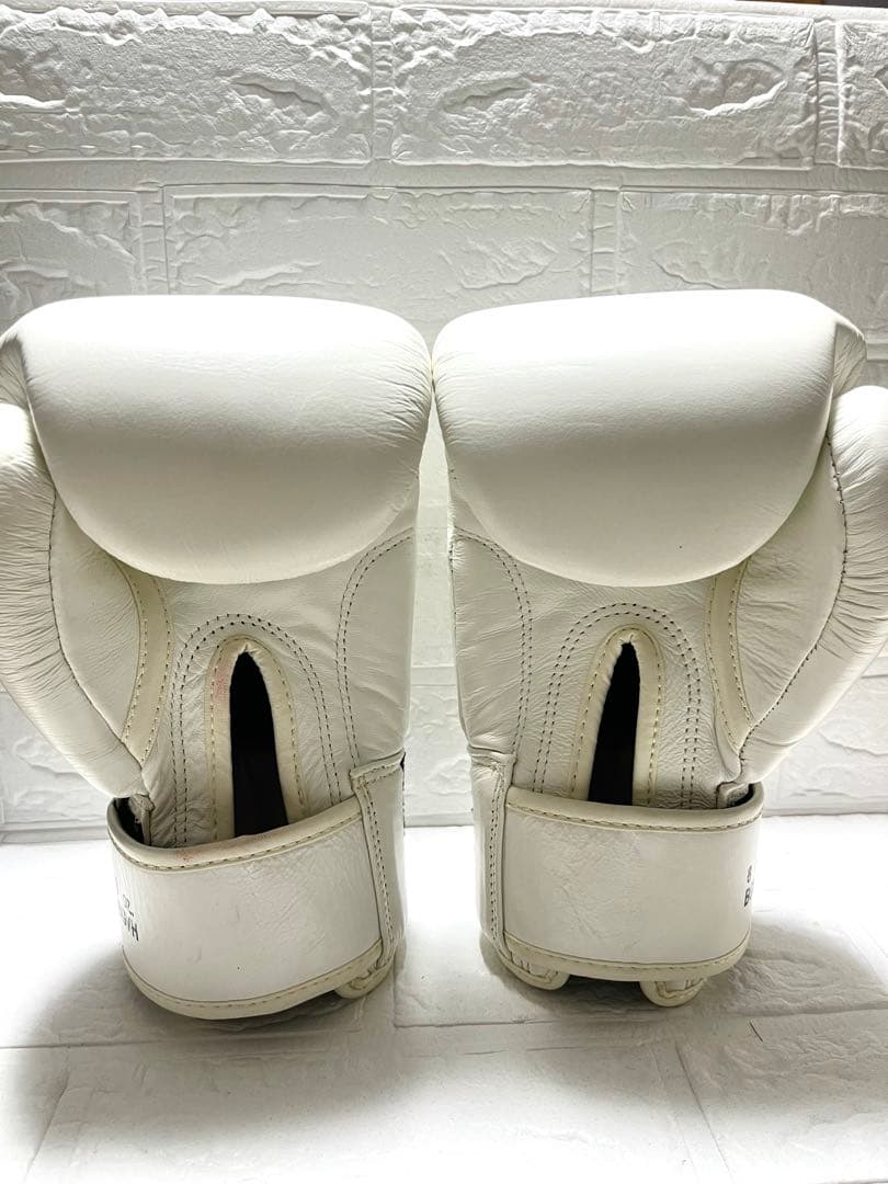 【中古品】WINDY ウィンディボクシンググローブ 8oz ホワイト　白