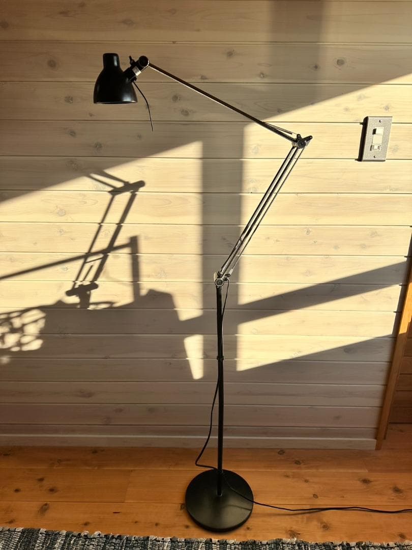 IKEA イケア ANTIFONI アンティフォニー　 フロアスタンド 黒