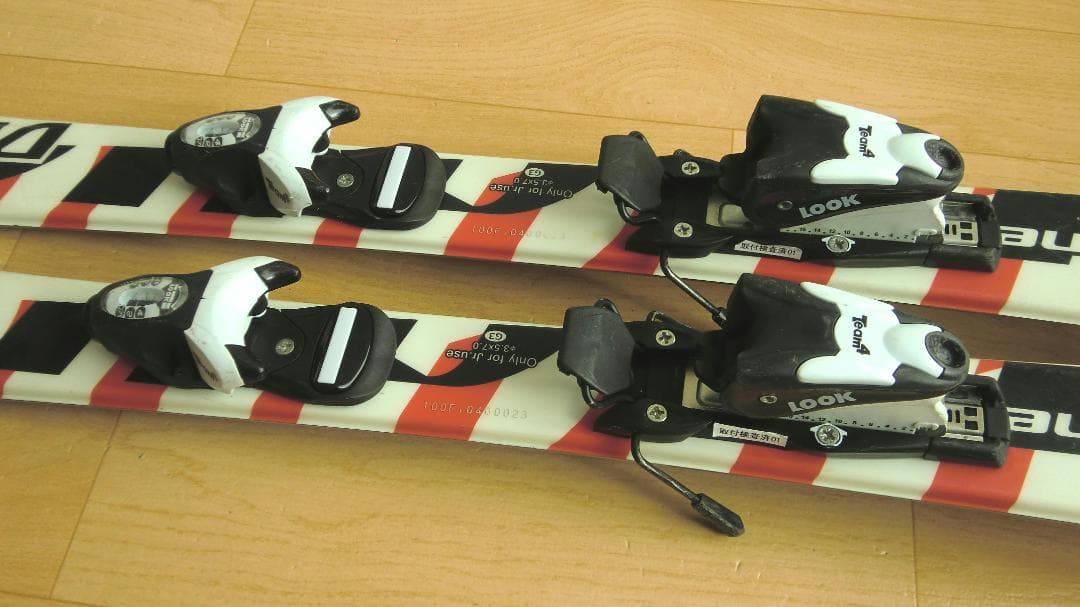 ■1月限定■送料無料■スワロー■子供用スキーセット■100/19.5■WAX済■