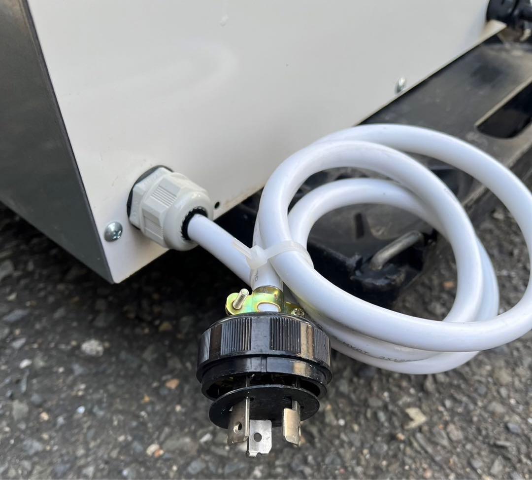 電気温水器 21年 イトミックESN30BRN220D0 30L 単相 200V