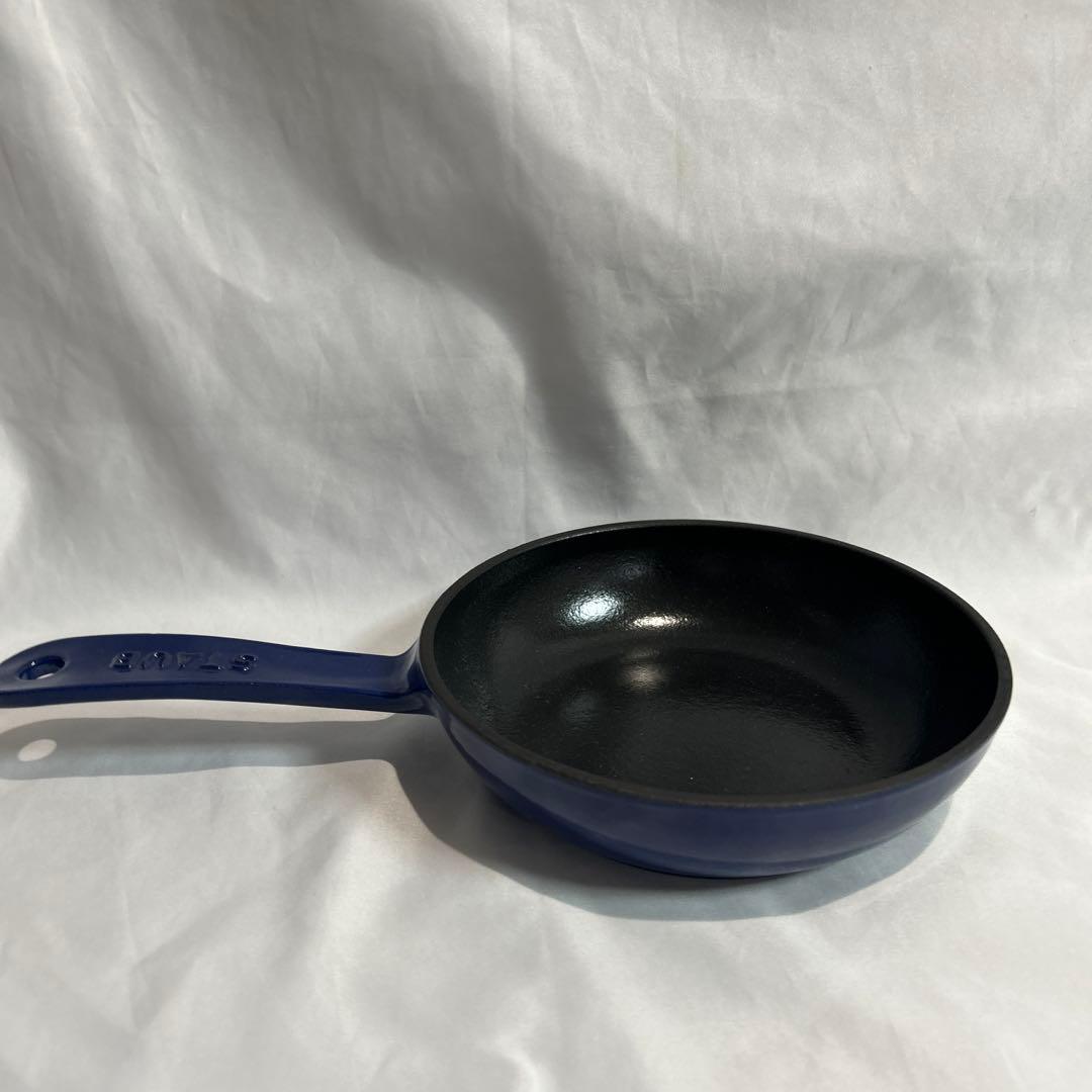 【美品】STAUB　スキレット　ロイヤルブルー　16cm