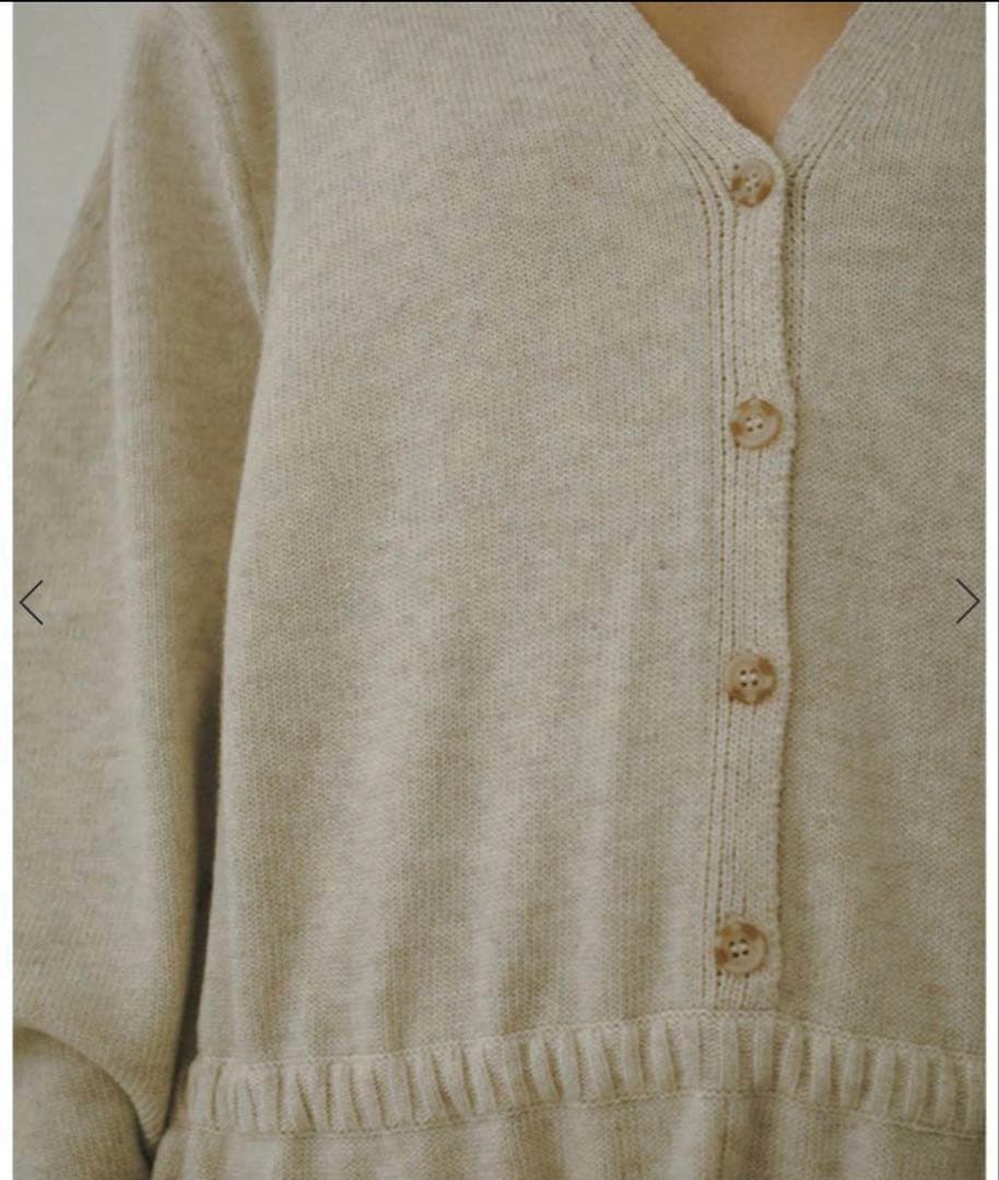 etreエトレ Vネックニットオールインワン