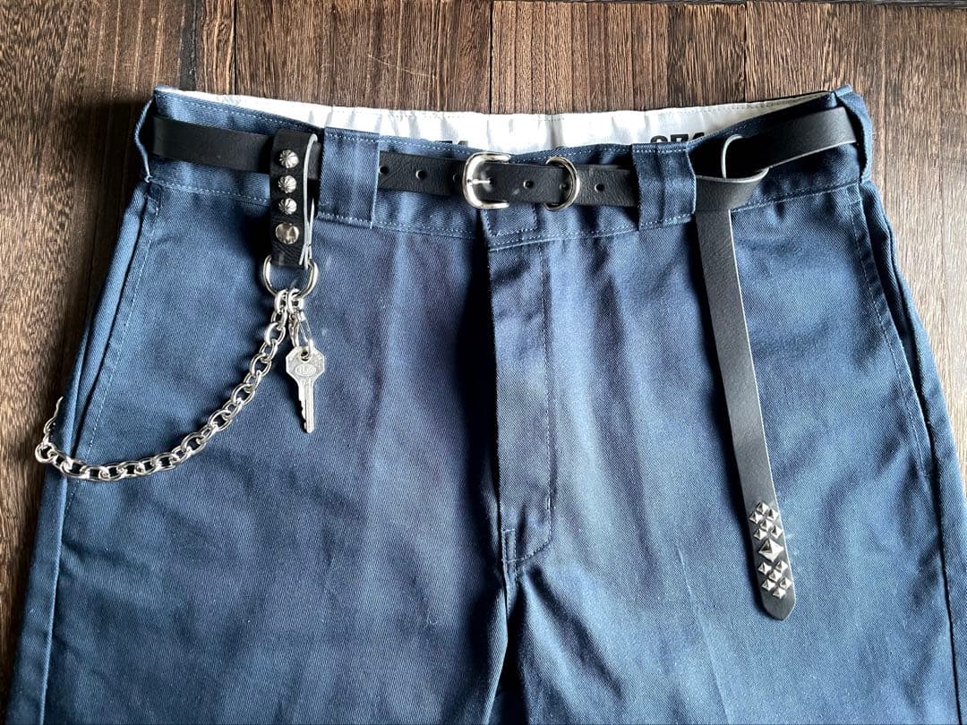 スタッズナローロングベルト　シルバー　ミッスーリ　HTC CALEE