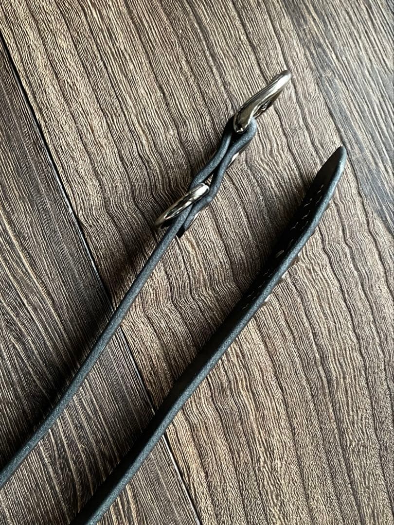 スタッズナローロングベルト　シルバー　ミッスーリ　HTC CALEE