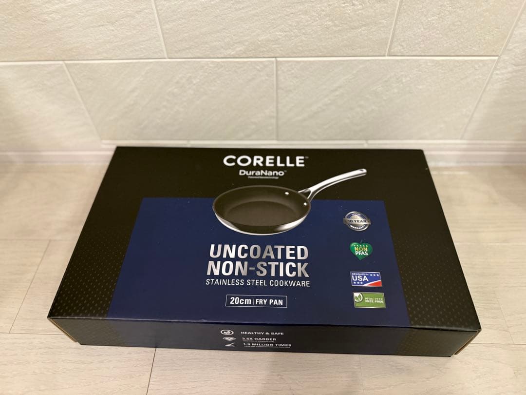 出品は今年のみCORELLE DuraNano 20cm フライパン　新品未使用