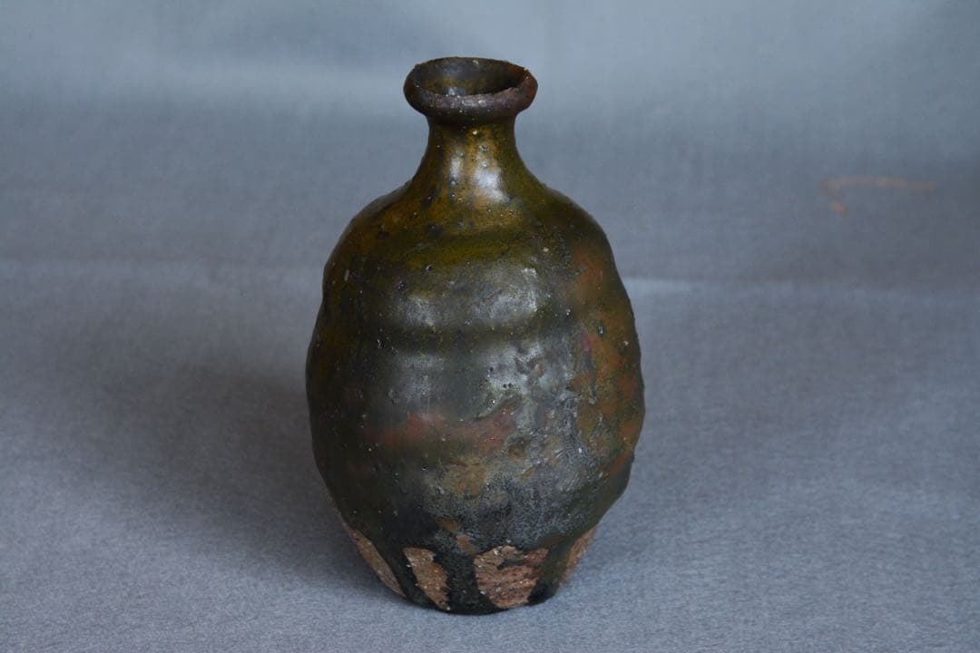 コマイヌ様●【川上清美】黒唐津 徳利