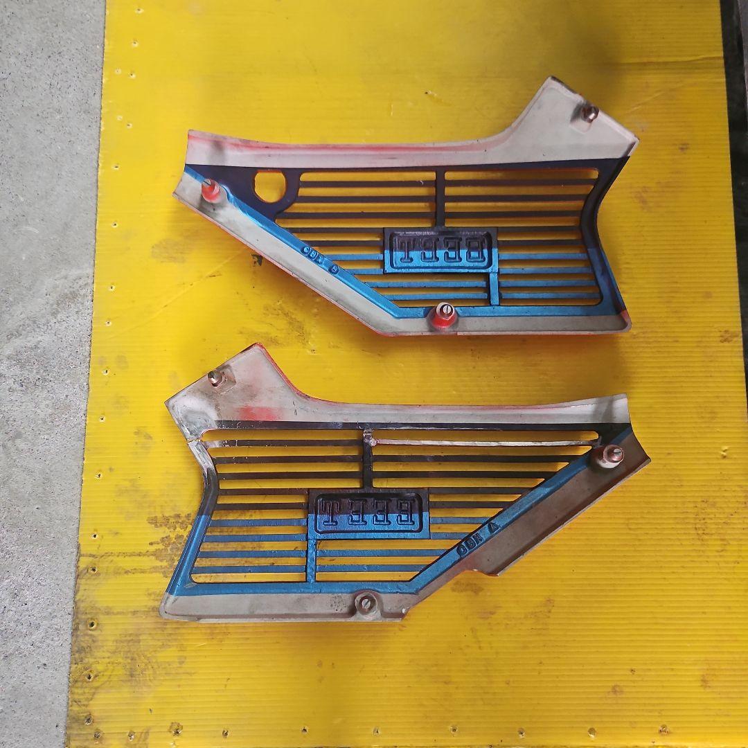 CBX400サイドカバー