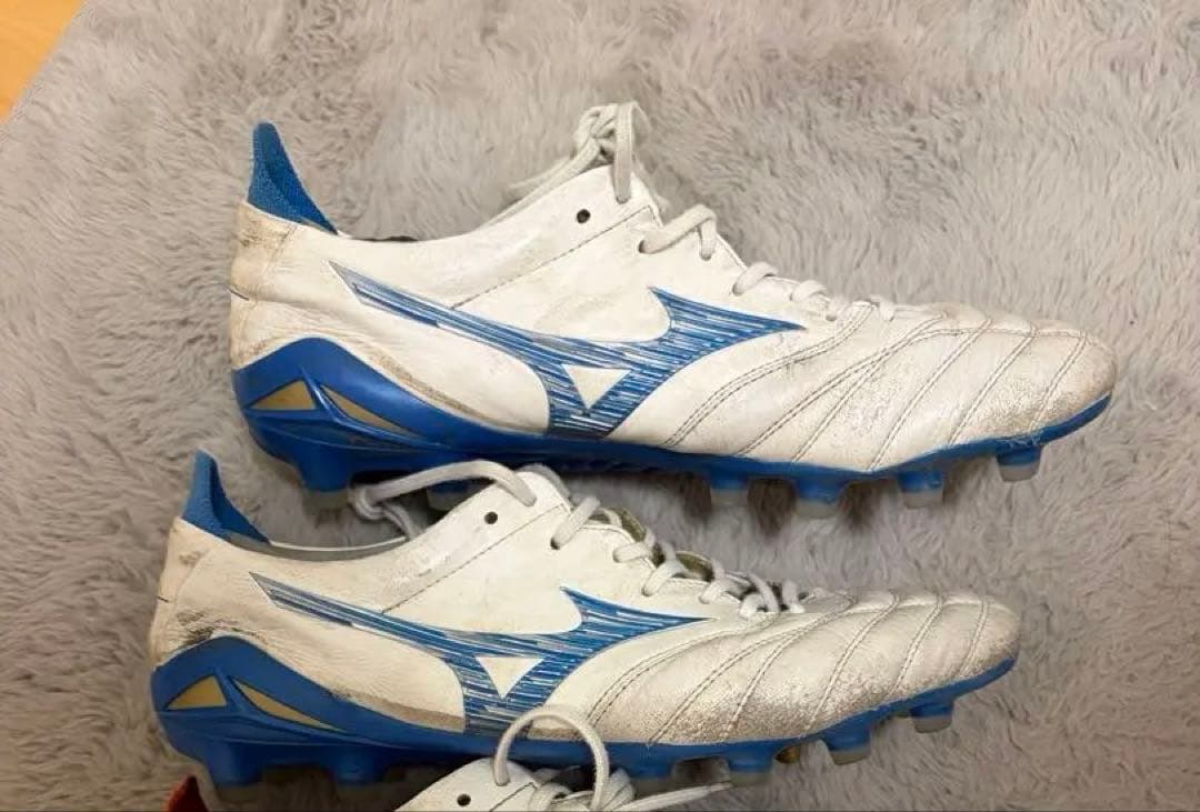 サッカースパイク　ミズノ　モレリアネオ4 ブルー