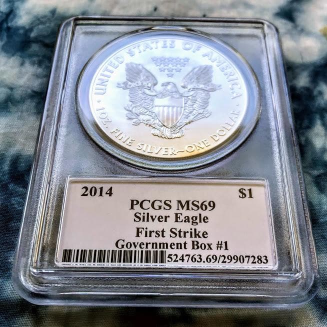 【貴重】2014 アメリカ 米国 シルバーイーグル MS69 ガバメントボックス