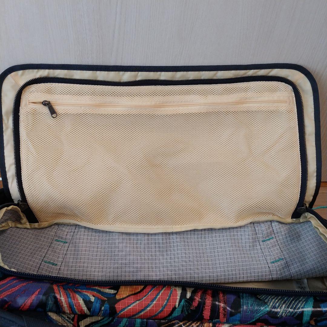 パタゴニア ブラックホール ダッフル 55L JOY Pitch Blue