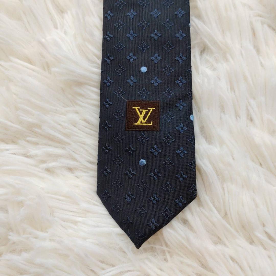 ルイヴィトン 高級シルクネクタイ 総柄 ブラック