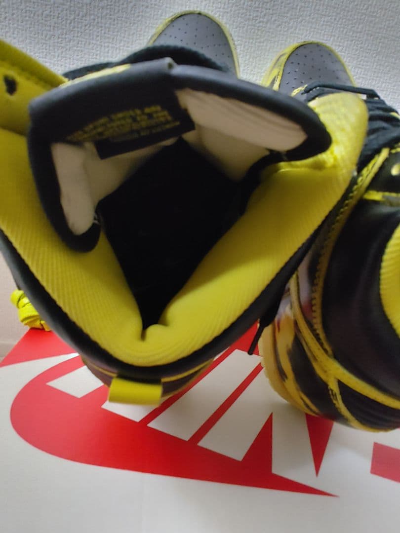 NIKE DUNK HIGH 1985 SP 黄×黒 　(未使用)　28.5
